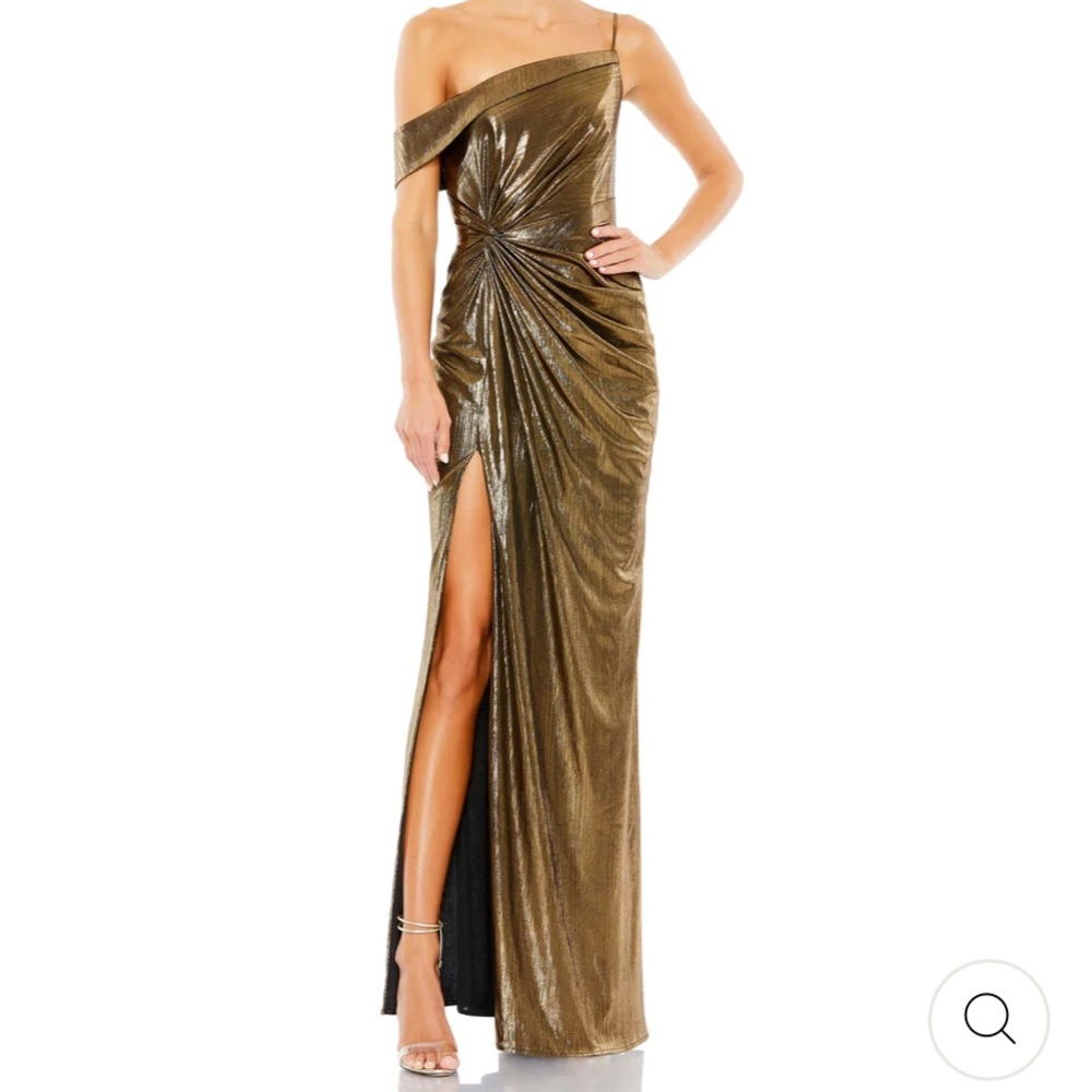 Ieena for Mac Duggal Metallic Off The Shoulder Gown